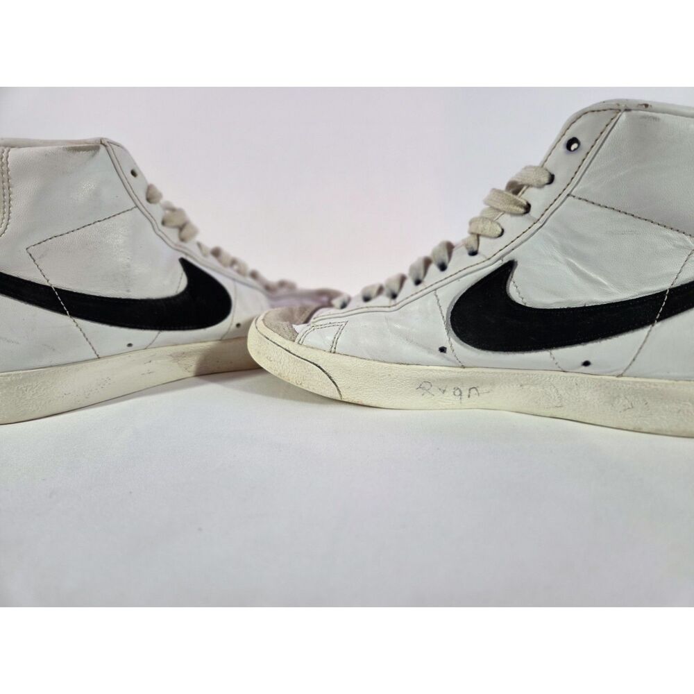 Nike Blazer Mid ’77 Vintage CZ1055-100 Women’s Size 9 White Black Used - Picture 4 of 7